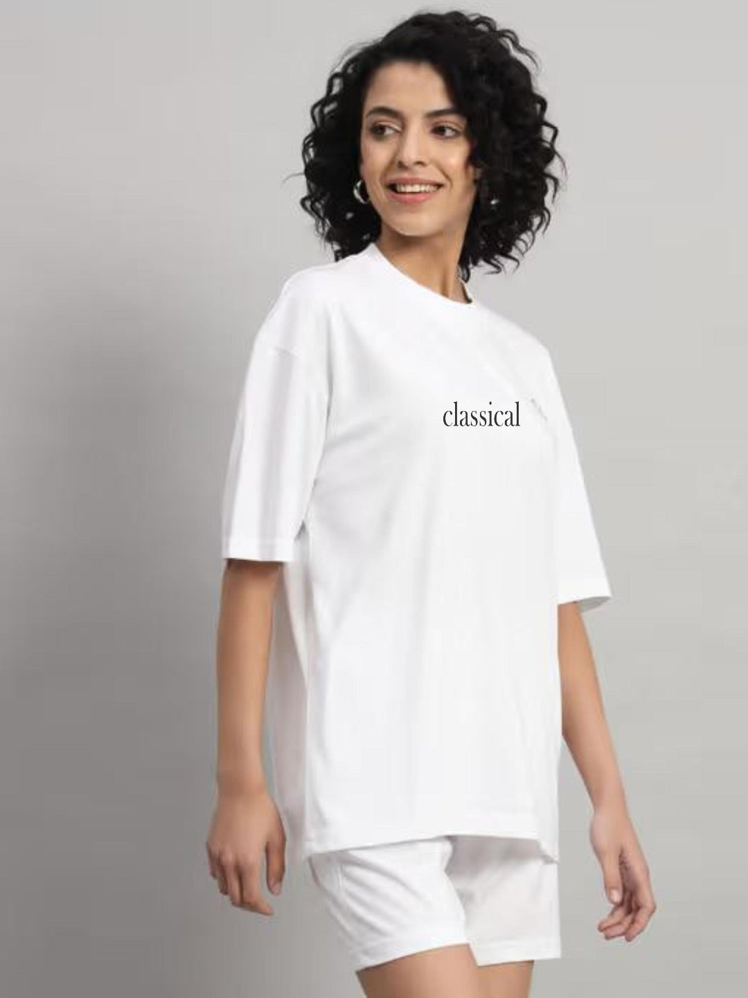 HESHA CLASICAL WOMEN OVERSIZE PRINTED TSHIRT