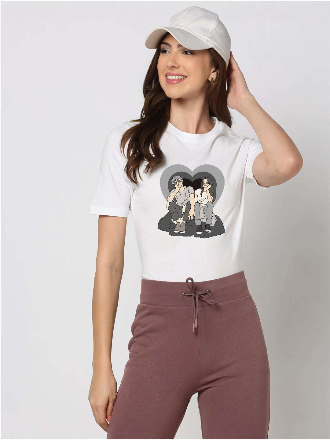 HESHA COUPPLE WOMEN REGULAR PRINTED TSHIRT