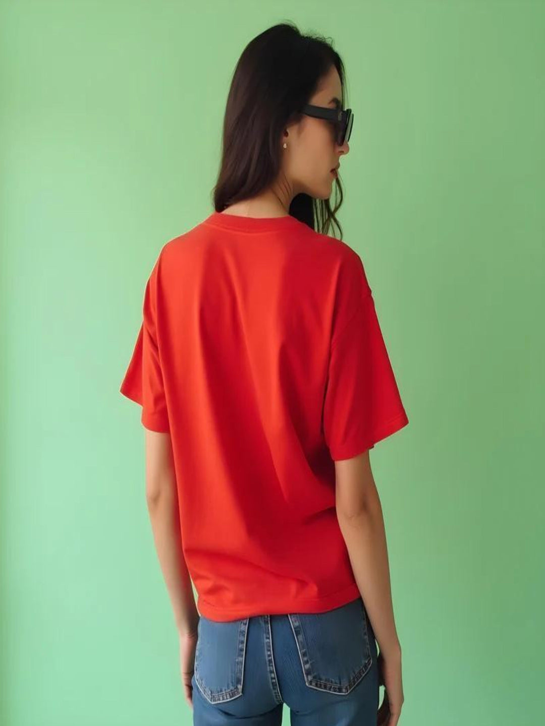 HESHA ALL WE NEED US LOVE WOMEN OVERSIZE PRINTED TSHIRT