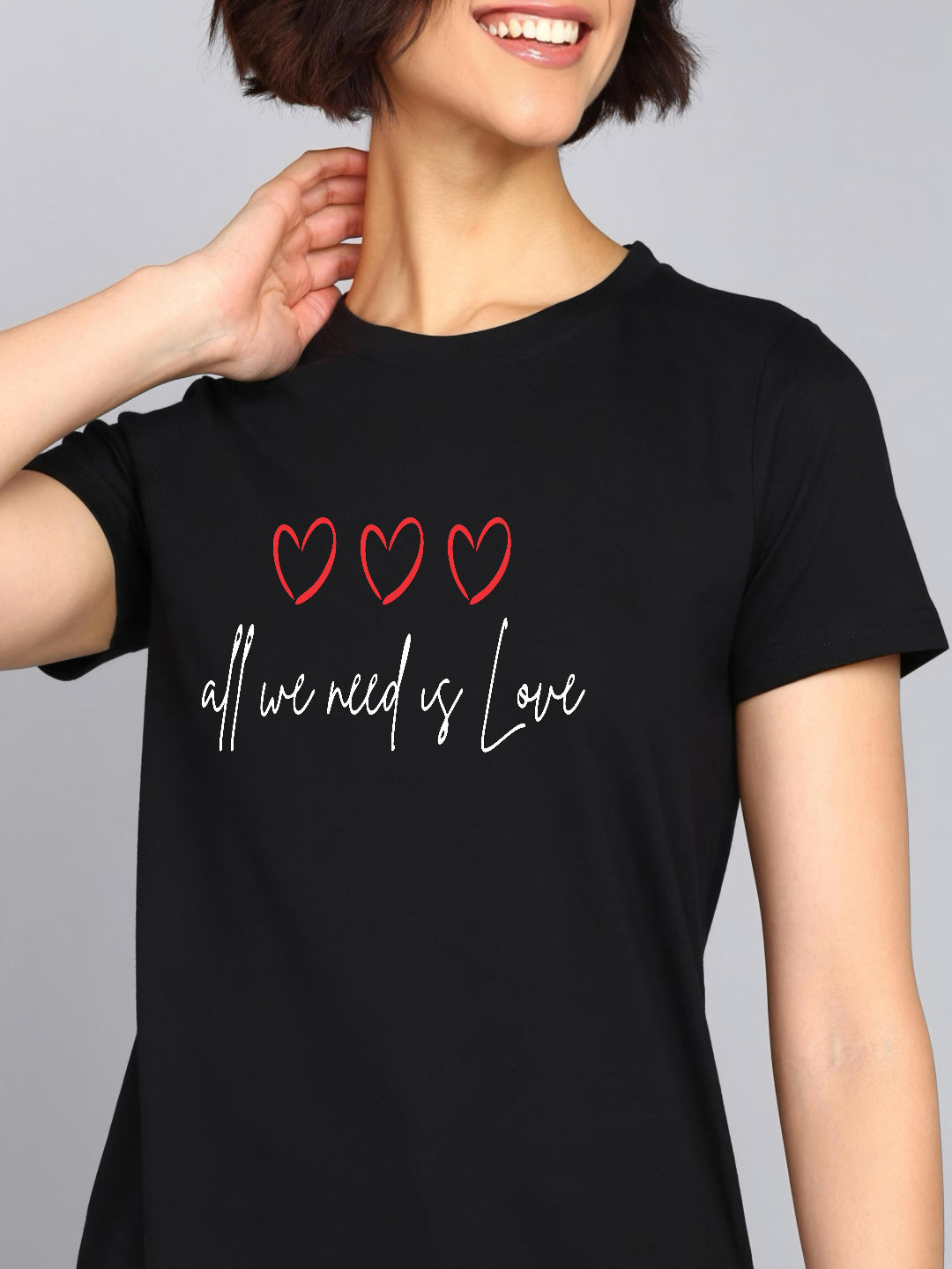 HESHA ALL WE NEED US LOVE REGULAR PRINTED TSHIRT