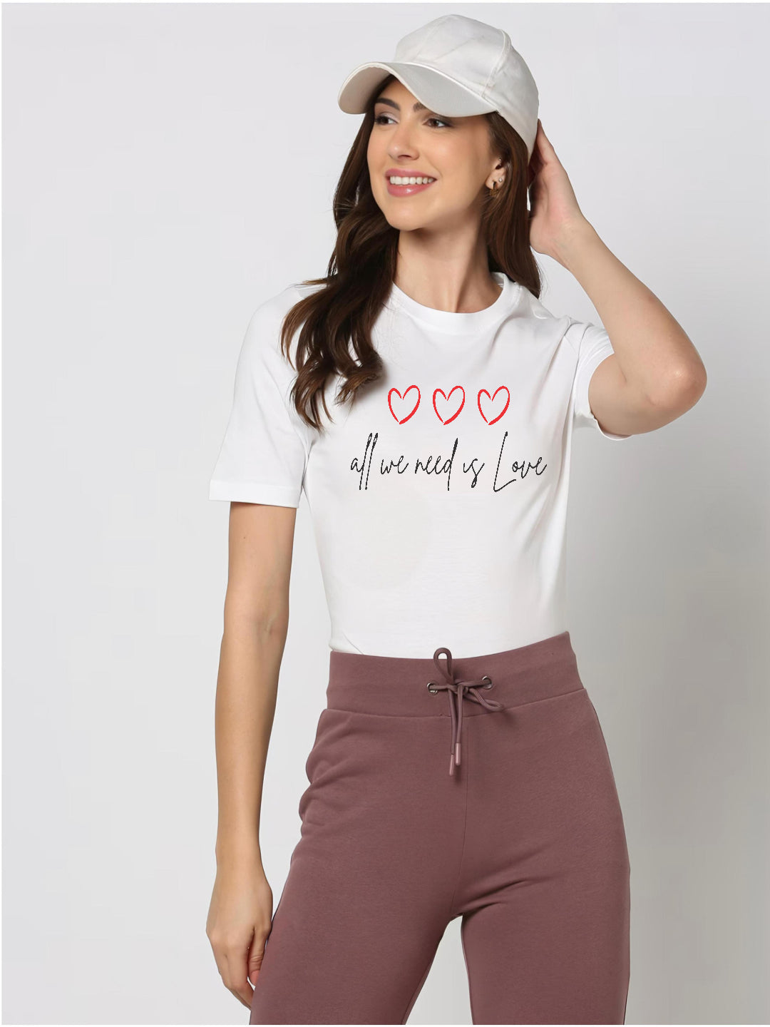 HESHA ALL WE NEED US LOVE REGULAR PRINTED TSHIRT
