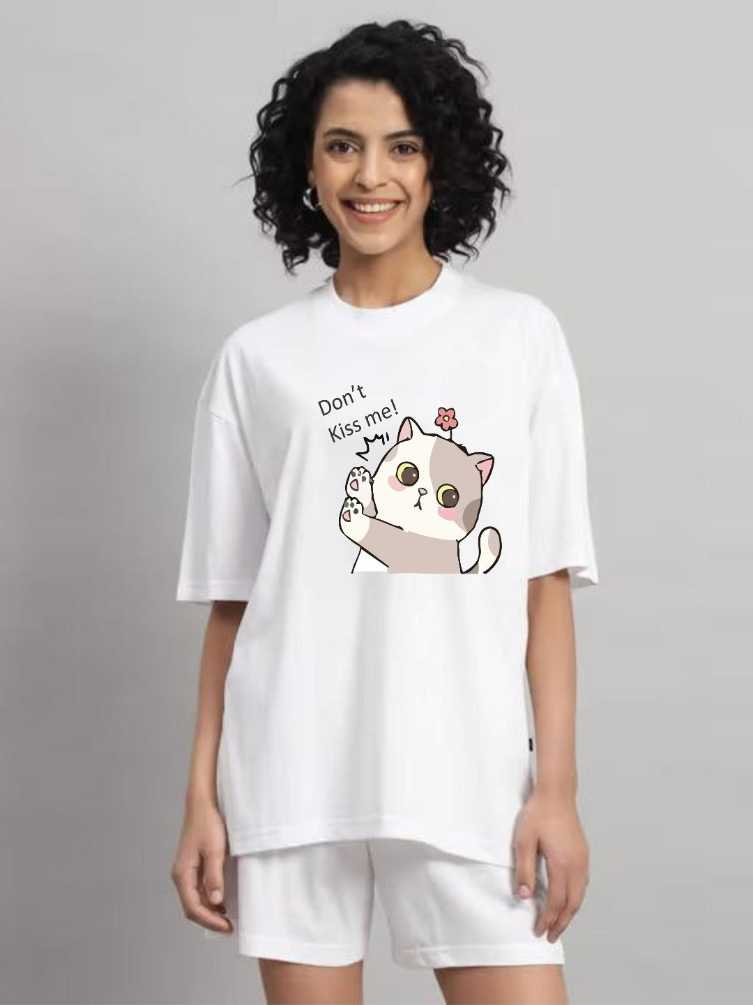 HESHA DON'T KISS ME WOMEN OVERSIZE PRINTED TSHIRT