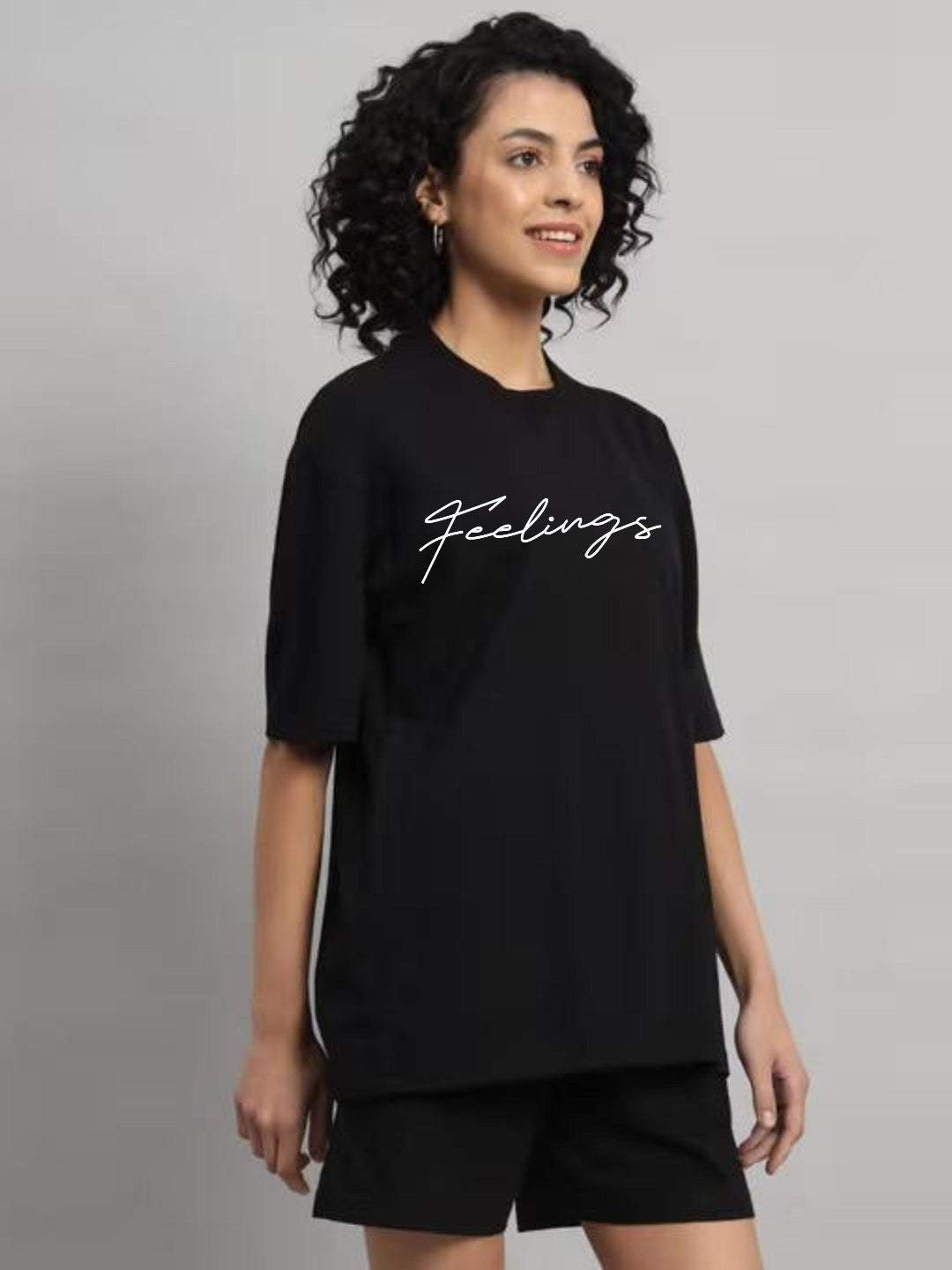 HESHA FEELINGS WOMEN OVERSIZE PRINTED TSHIRT