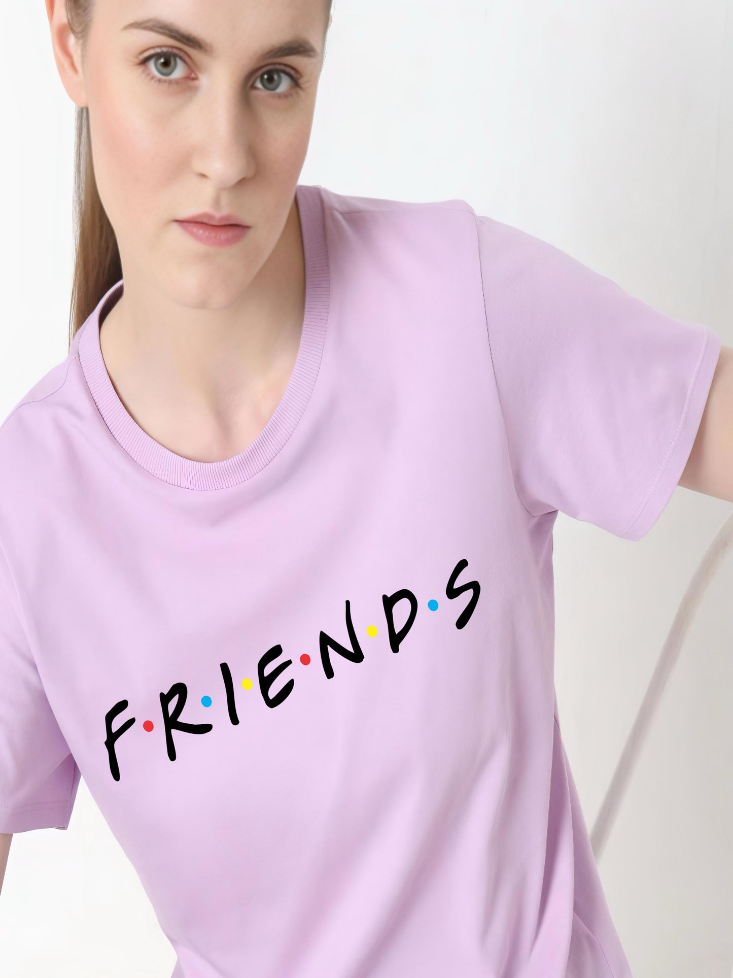 HESHA FRIENDS REGULAR PRINTED TSHIRT