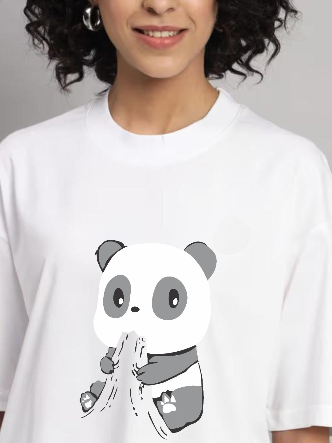 HESHA HUNGRY PANDA WOMEN OVERSIZE PRINTED TSHIRT