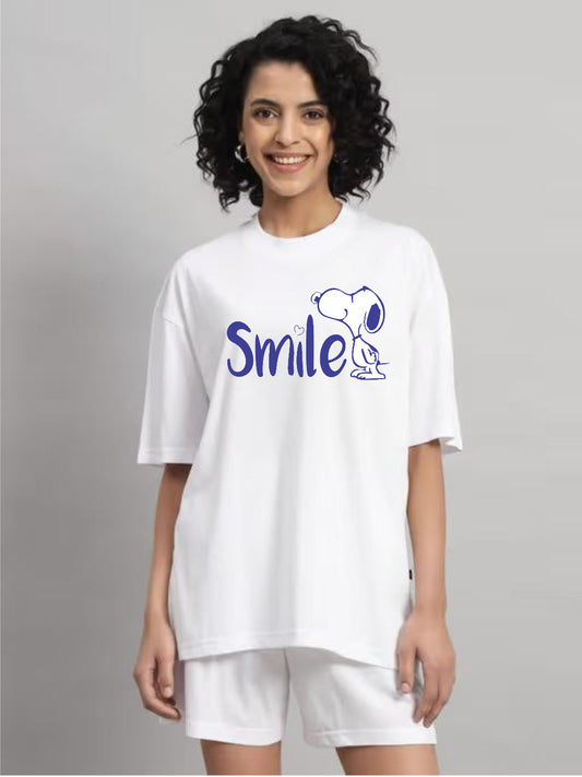 HESHA SNOOPY SMILE WOMEN OVERSIZE PRINTED TSHIRT