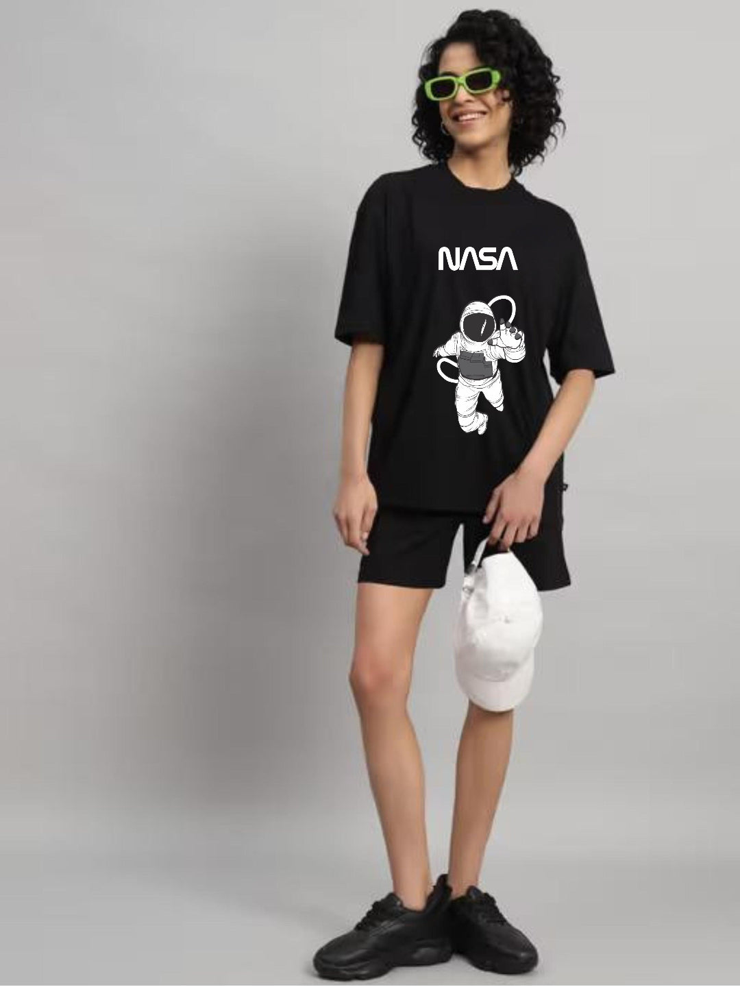 HESHA NASA WOMEN OVERSIZE PRINTED TSHIRT