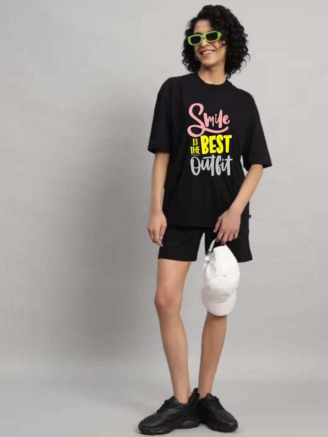 HESHA SMILE IS THE BEST WOMEN OVERSIZE PRINTED TSHIRT