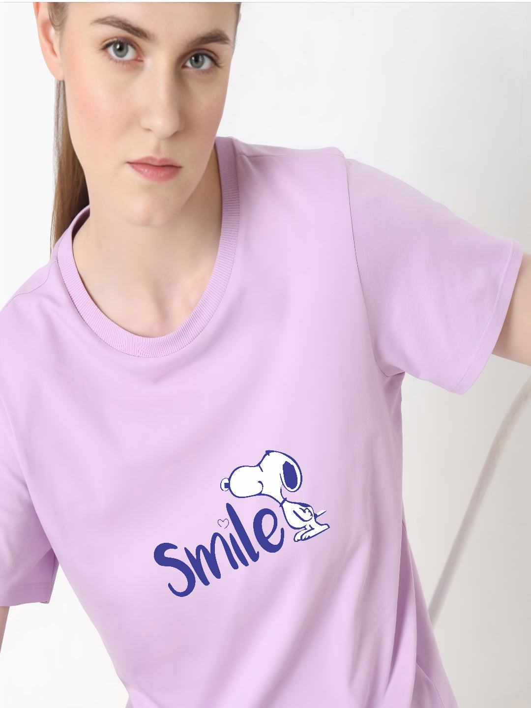 HESHA SNOOPY SMILE WOMEN REGULAR PRINTED TSHIRT