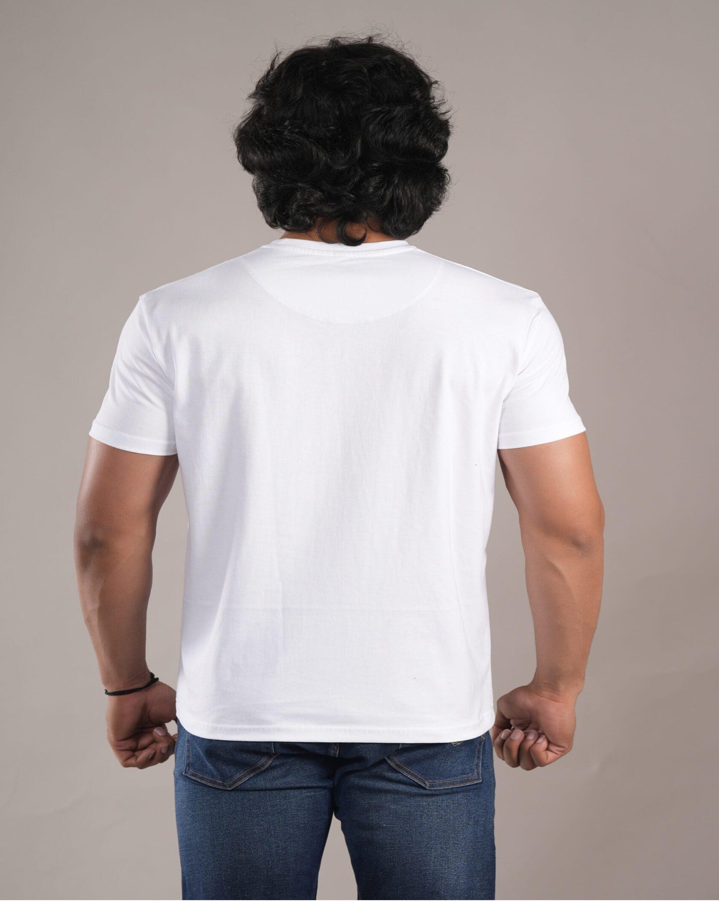 HESHA CHANGE THE WORLD MENS REGULAR PRINTED TSHIRT