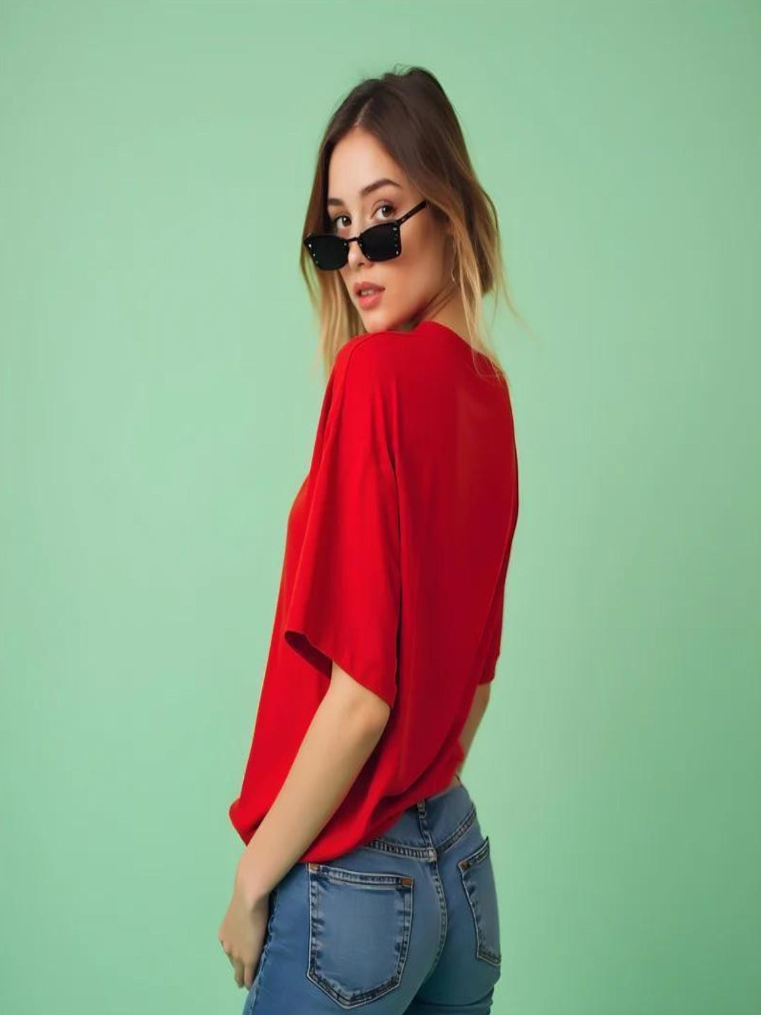 HESHA ALL WE NEED US LOVE WOMEN OVERSIZE PRINTED TSHIRT