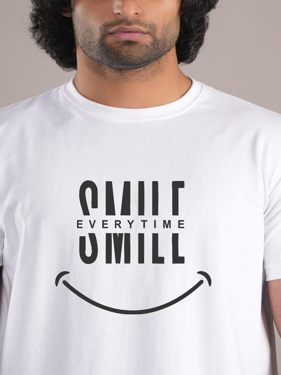 HESHA SMILE EVERYTIME MENS REGULAR PRINTED TSHIRT