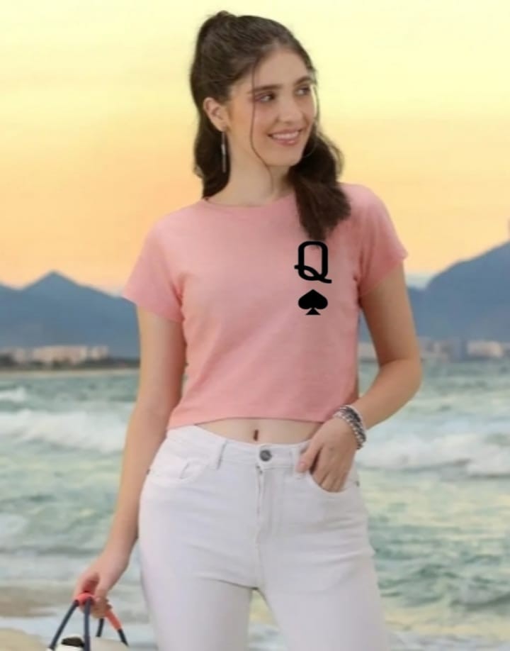 Q CROP TSHIRT